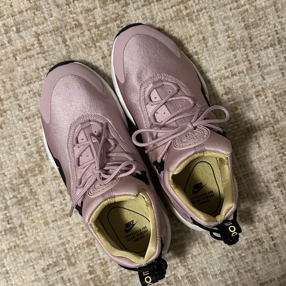 Nike Huarache Run Ultra Trainers Sneakers - Picture 6 of 7